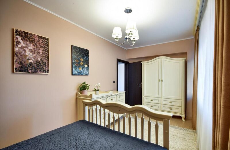 2015 Herastrau, Cartier Francez, 3 camere 83 mp, Centrala, Parcare Subteran