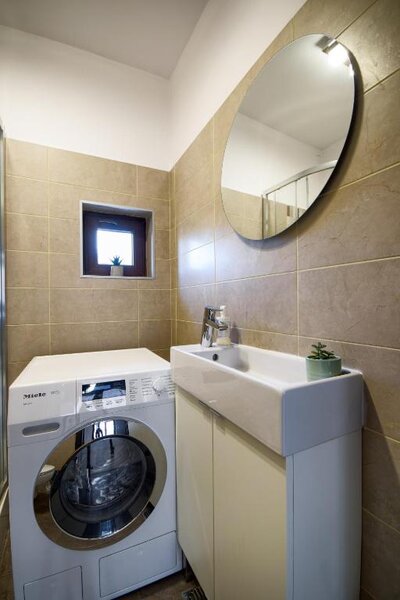 2015 Herastrau, Cartier Francez, 3 camere 83 mp, Centrala, Parcare Subteran